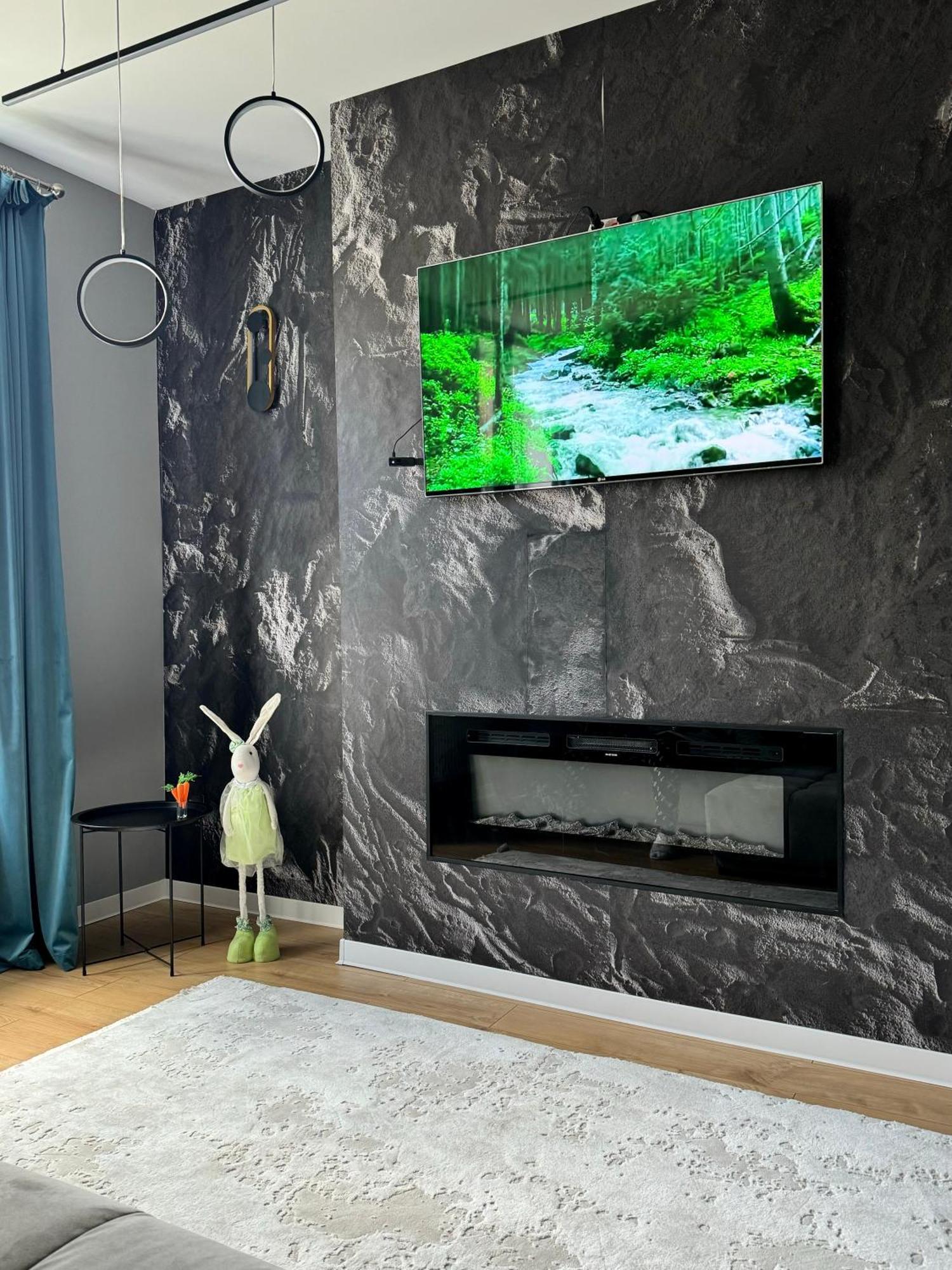 Lv Luxury Apart - One Minute Away From Train Station Predeal Exterior foto